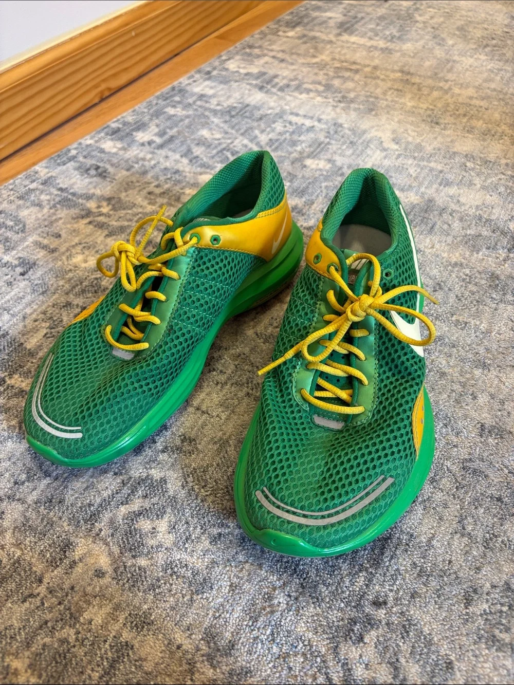 Nike Women’s Green and Yellow Mesh Running Sneakers
